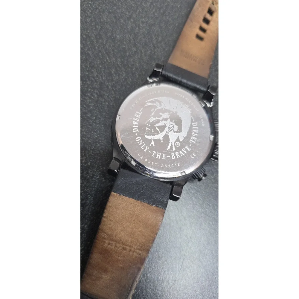 Diesel Men's Double Down Analog Display Quartz‎ Black Watch DZ4311 Franchise 2.0